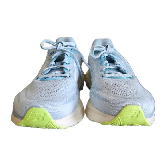 New Balance Fresh Foam 680 v8 Light Blue Women’s Size 6.5 Running Shoes W680LT8 - Picture 3 of 11